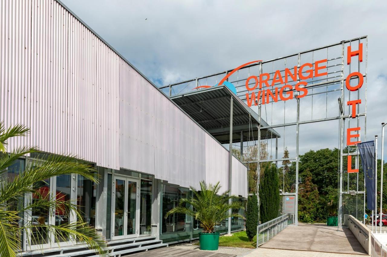 Hotel Orange Wings Krems Exterior foto