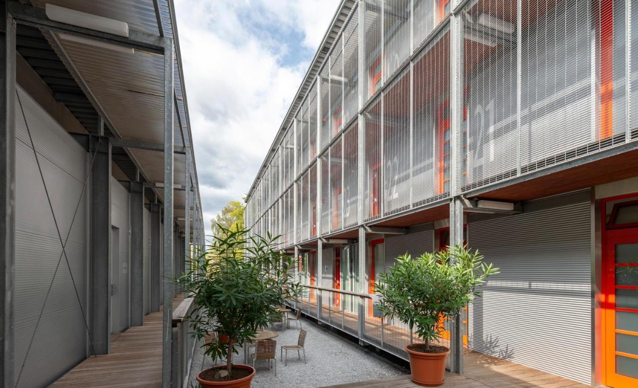 Hotel Orange Wings Krems Exterior foto