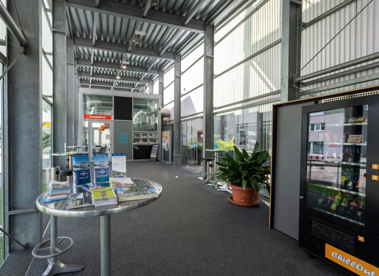 Hotel Orange Wings Krems Exterior foto