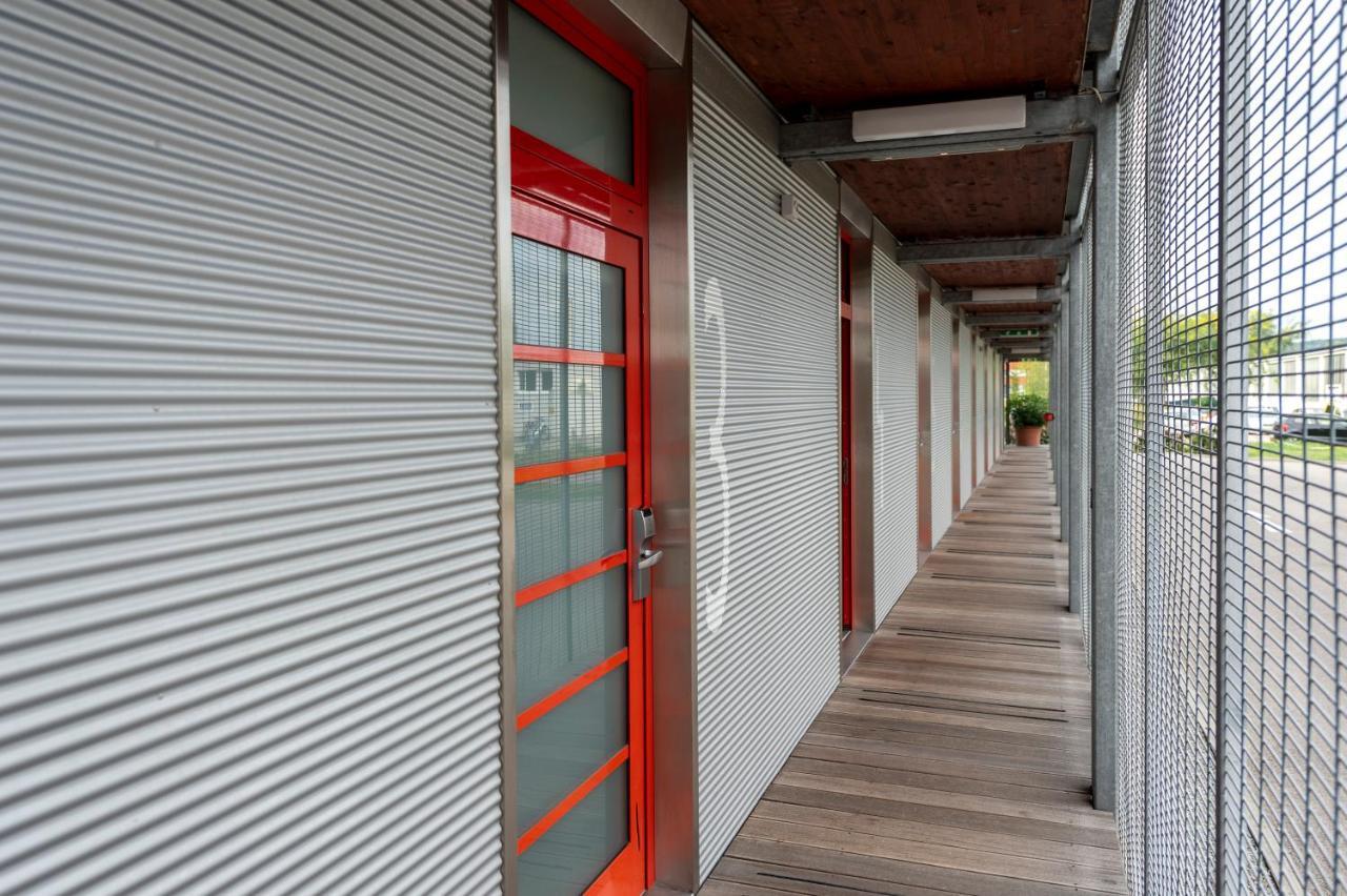 Hotel Orange Wings Krems Exterior foto